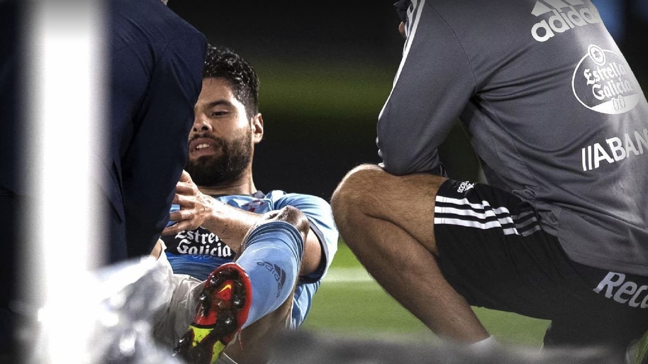 Celta da a conocer gravedad de la lesión que sufrió Néstor Araujo