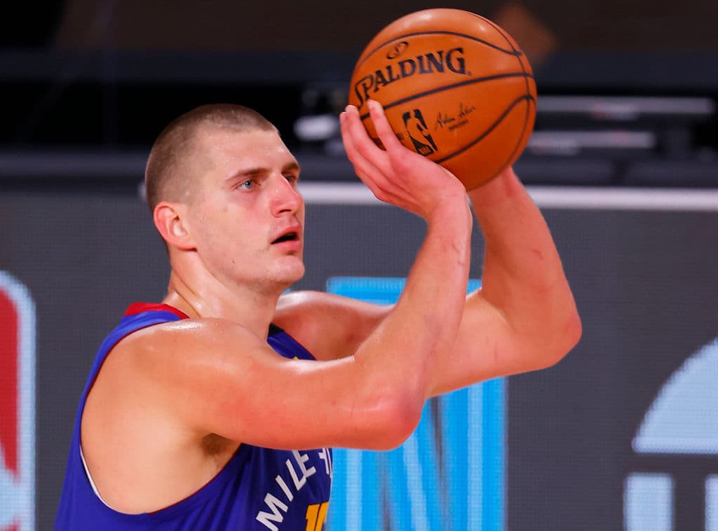 Jokic dio un excelente séptimo partido y consigue, junto con su equipo, llegar a las finales de la Conferencia Oeste después de 11 años.