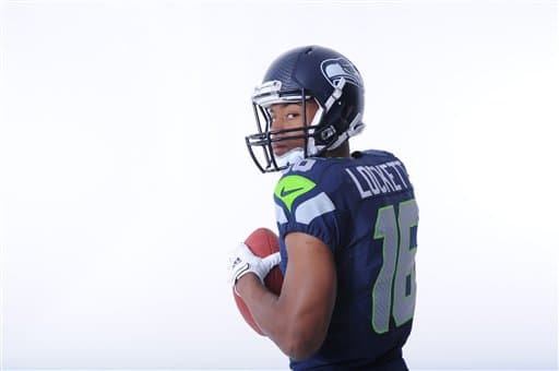 Egresado de Kansas St. llega a los Seahawks el WR Tyler Lockett, checa sus mejores imágenes hasta ahora portando ya el jersey de Seattle.