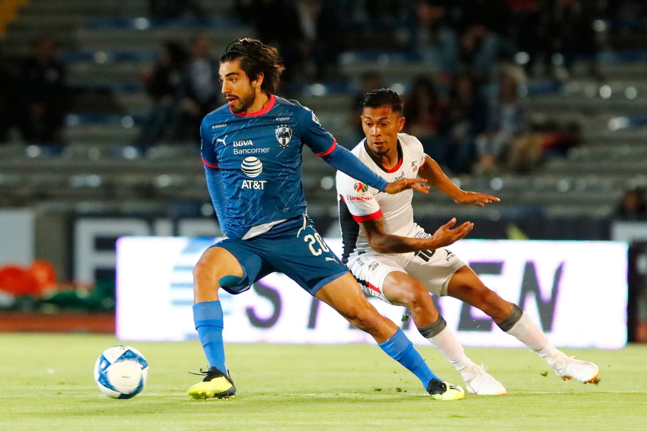 Precisamente fue Pizarro quien generó la jugada del 1-0 al 11' tras un disparo fallido que logró recuperar para asistir a Celso Ortíz.