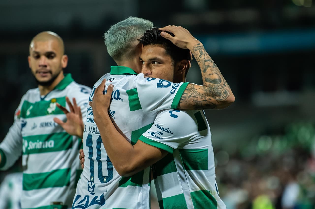 Almada elogia golazo de Gignac y revela que Da Cruz fue cortado del plantel