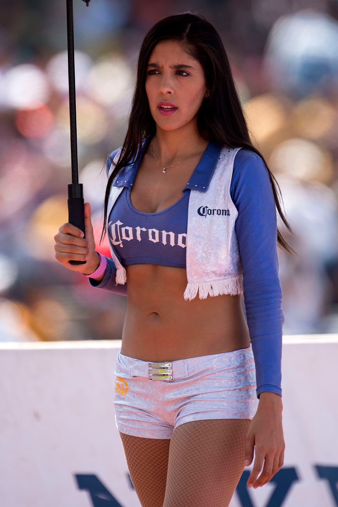 La jornada 17 se ilumina con la belleza, no te pierdas a las hermosas chicas en los estadios de la Liga MX.