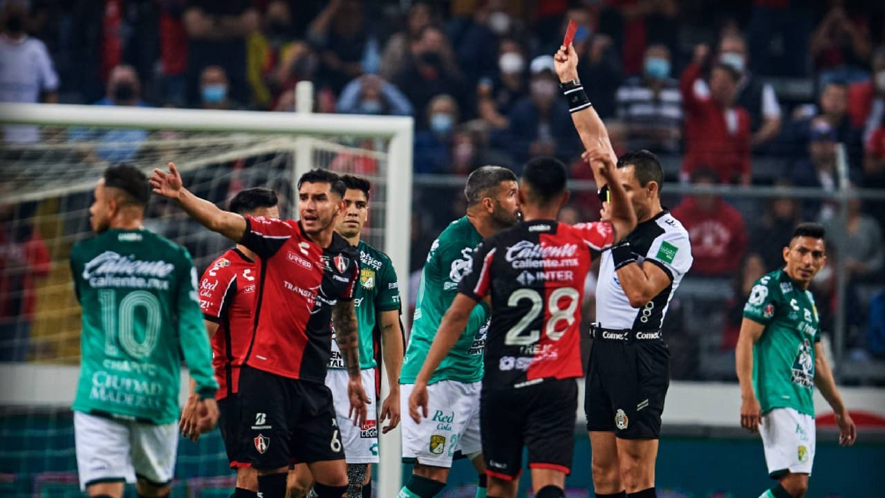 León se queda sin Gigliotti para tiempos extra contra Atlas