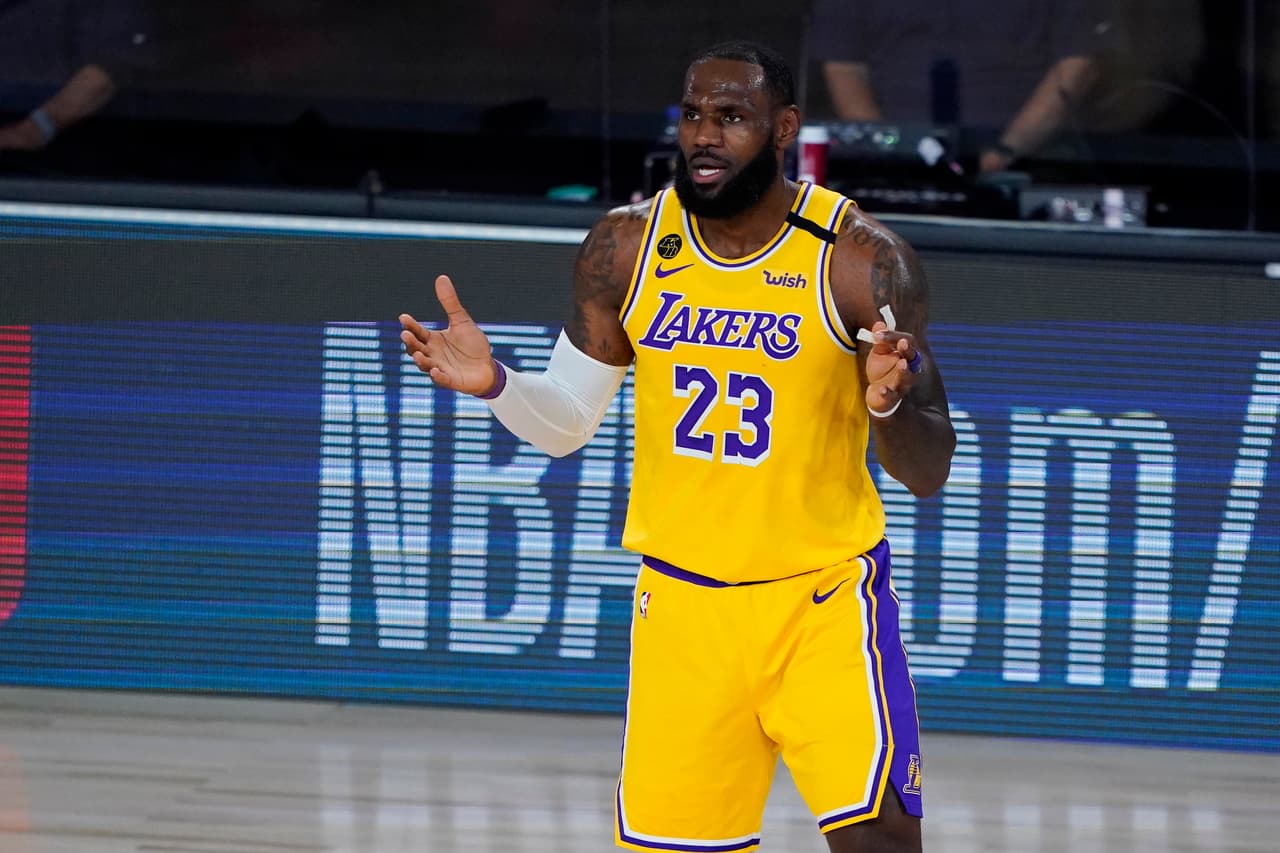 LeBron James | Acumula 12 juegos anotando 50 puntos o más. Su marca va en 61 puntos.