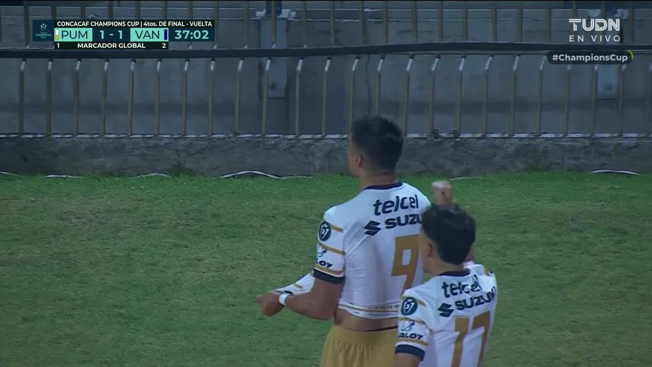 ¡Explota el universitario! Memote devuelve la calma a la afición felina