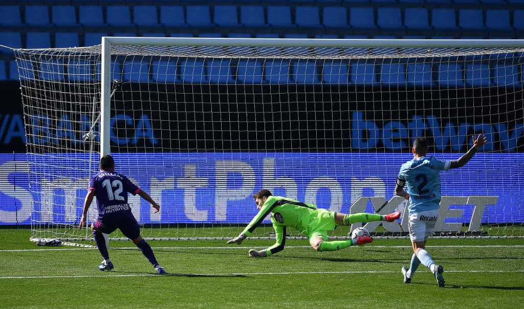 Celta de Vigo salva partido de último minuto y empata ante el Real Valladolid 1-1. Murillo, con gol de cabeza al minuto 93, rescató el partido. El gol por parte de los ‘pucelanos’ fue de Fabián Orellana al 70’ en la Jornada 25 de LaLiga.