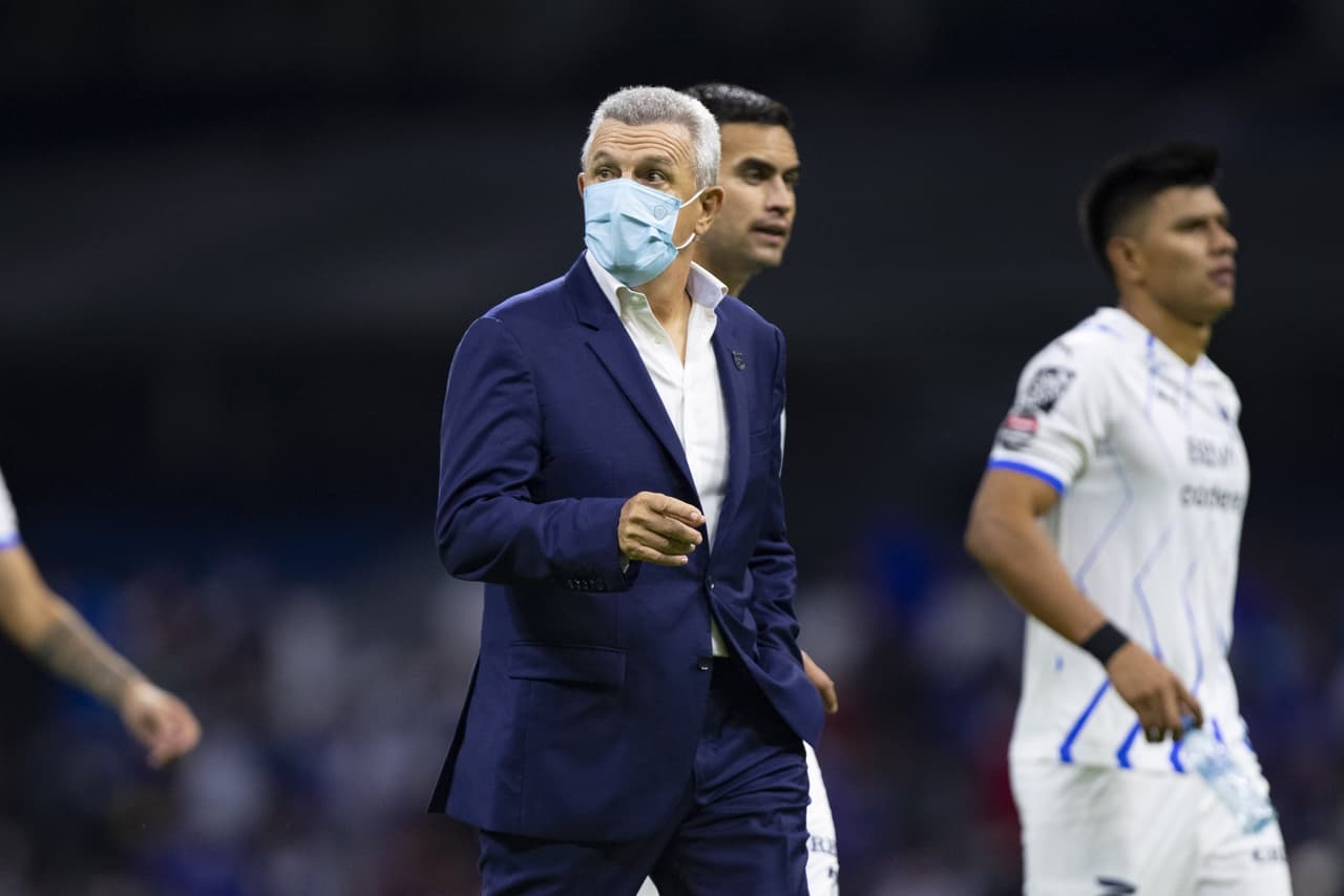 'Vasco' Aguirre destaca efectividad y regularidad de Rayados