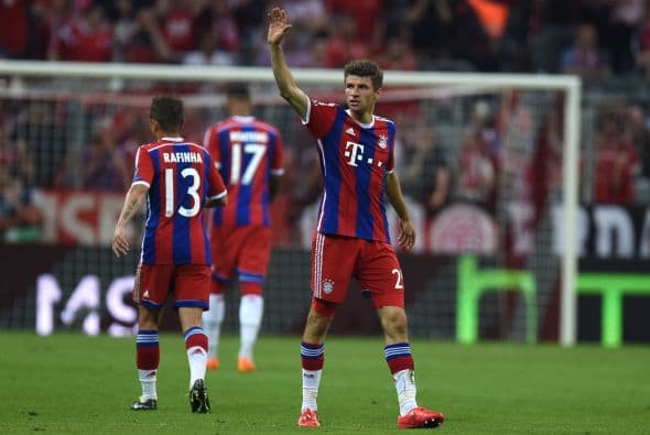 Quince minutos después Müller marcaría el 3-2 para darle una pequeña alegría a sus aficionados, pero al final no bastaría su gol.