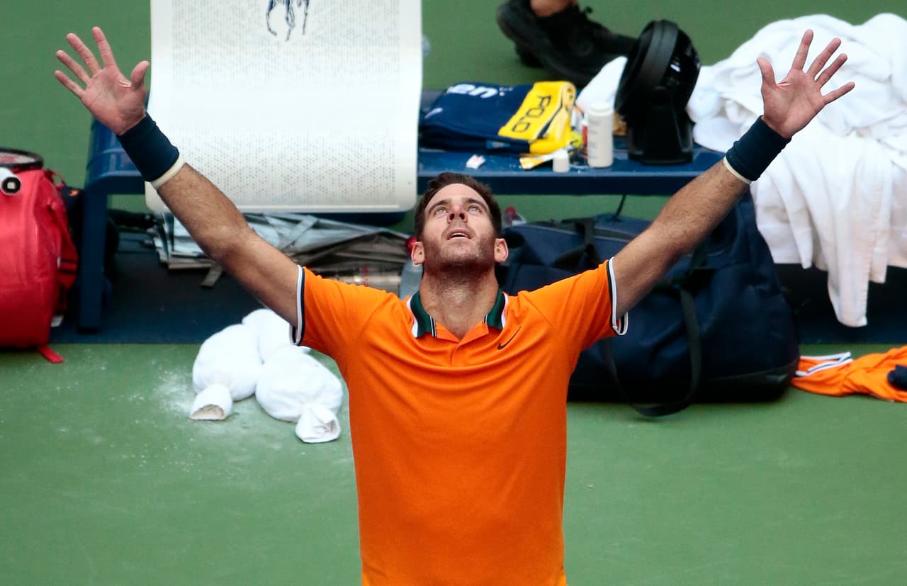 A Del Potro le gusta mucho el futbol, y su equipo favorito es el Boca Juniors.