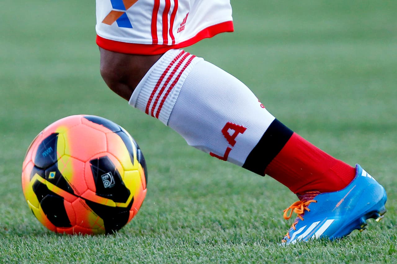 Bahía y Vitoria terminaron a lo golpes en el campeonato baiano.