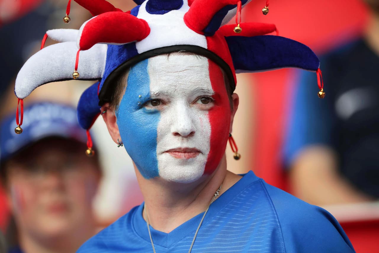 El Parque de los Príncipes fue el escenario para este duelo de Cuartos de Final del Mundial Femenino entre la local, Francia, y Estados Unidos. Para muchos se trata de una Final adelantada, por lo que la alegría entre los fanáticos no se hizo esperar.