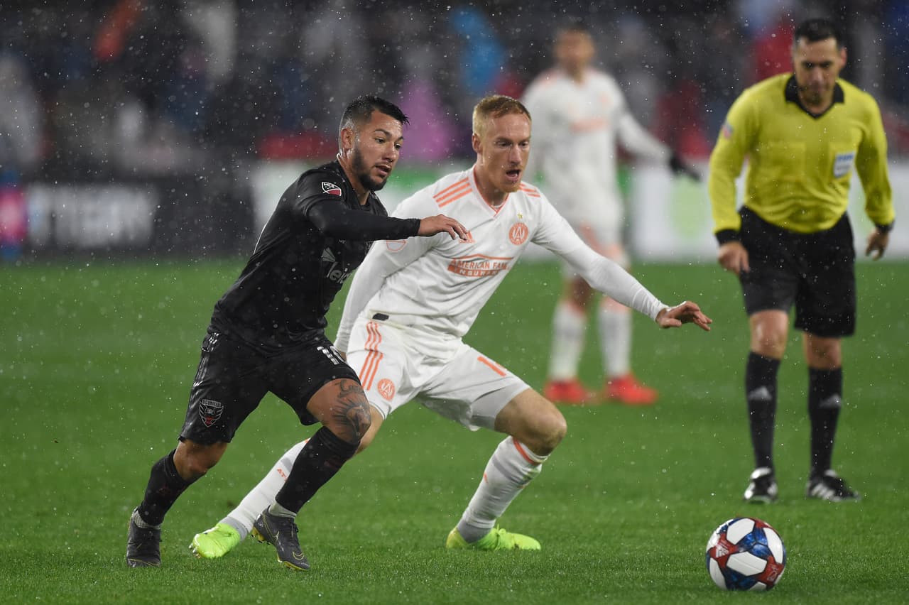 Luciano Acosta tuvo una noche brillante frente a 'las Cinco Bandas'.