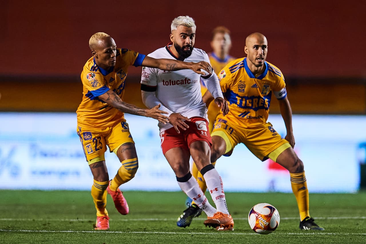 El goledor del torneo Alexis Canelo se encarga de anotar el gol que la da la victoria a Toluca 0-1 sobre Tigres. Los regios han conseguido cuatro de los últimos 12 puntos y los Diablos se suben a la segunda posición de la tabla de manera momentánea.