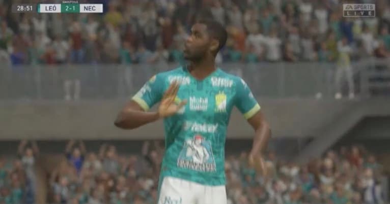 Nicolás Sosa demustra quien es el verdadero lídel de la eLiga MX y gole a Kevin Mercado para continuar con su invicto.