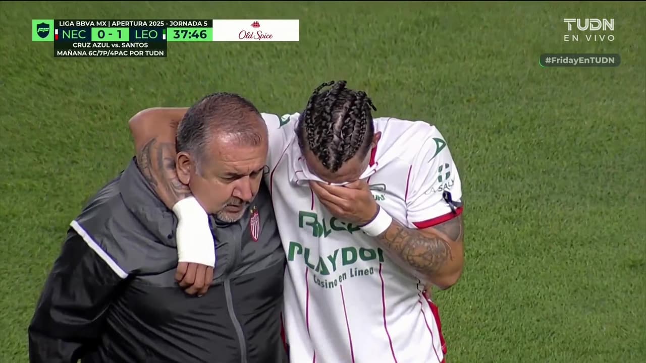 ‘Chicote’ Calderón se ‘rompe’ y sale entre lágrimas