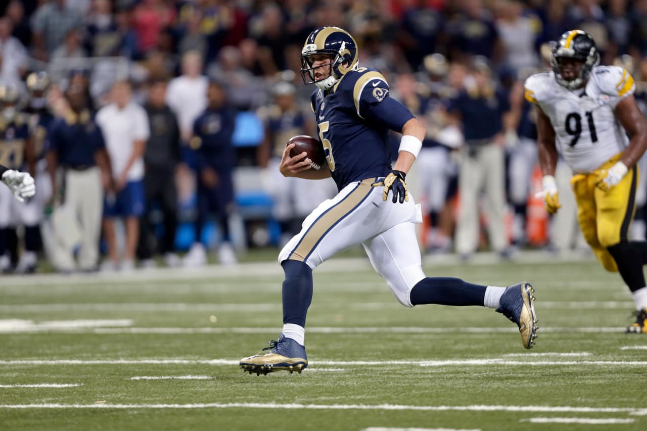 Las imágenes del agridulce triunfo de los Pittsburgh Steelers por 12-6 ante los St. Louis Rams donde perdieron por lesión a su quarterback, Ben Roethlisberger.