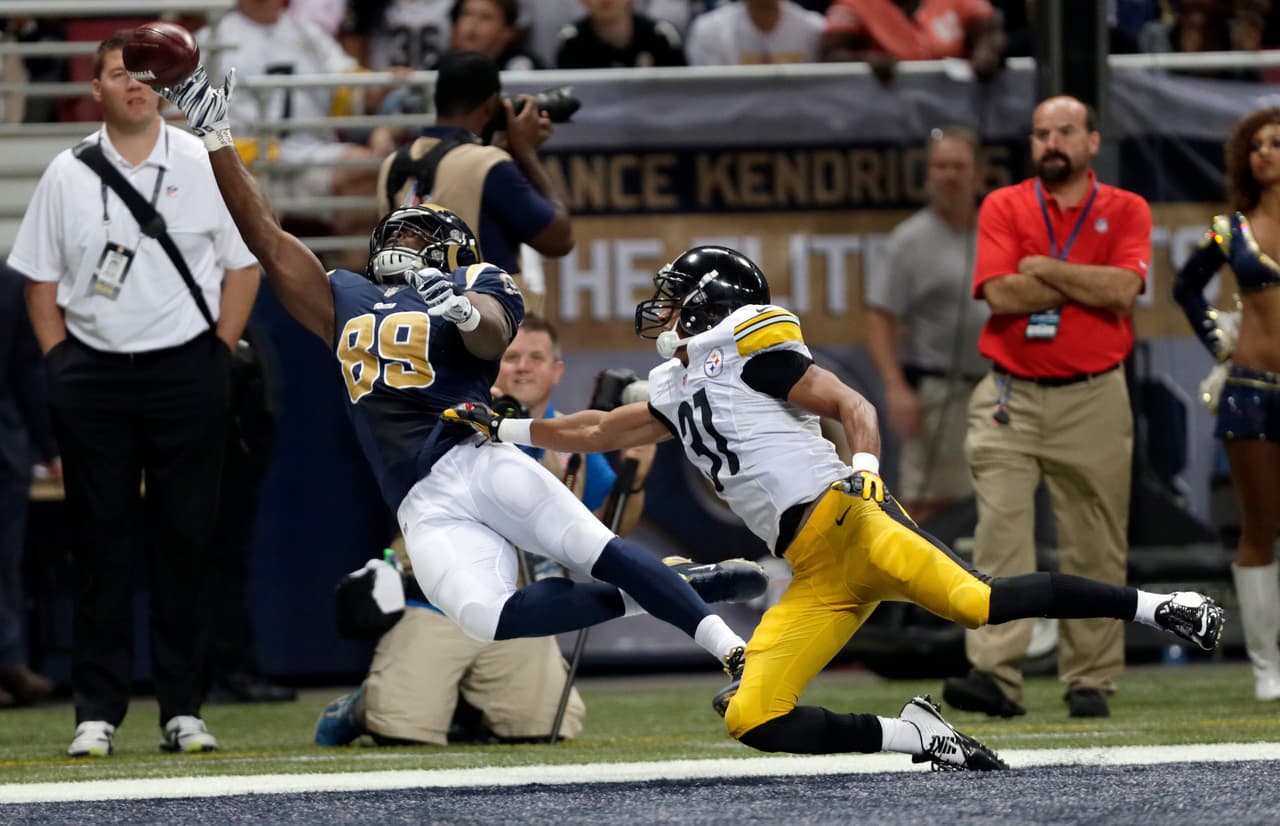 Las imágenes del agridulce triunfo de los Pittsburgh Steelers por 12-6 ante los St. Louis Rams donde perdieron por lesión a su quarterback, Ben Roethlisberger.