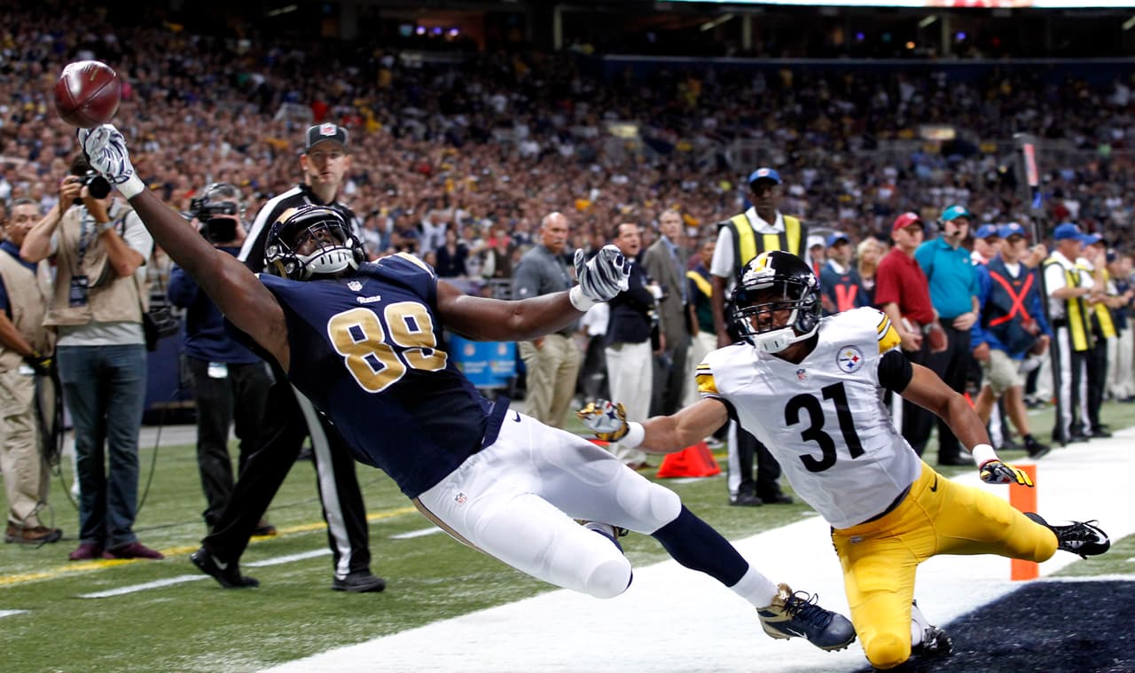 Las imágenes del agridulce triunfo de los Pittsburgh Steelers por 12-6 ante los St. Louis Rams donde perdieron por lesión a su quarterback, Ben Roethlisberger.