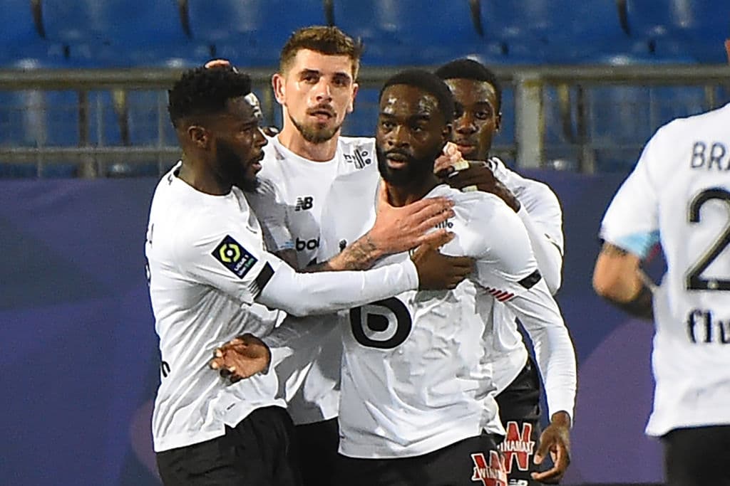 Montpellier perdió en casa 2-3 ante el Lille.