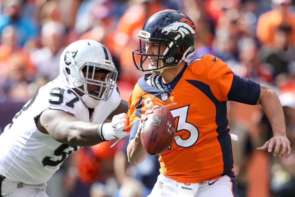 Oakland puso presión con su defensiva desde el primer minuto del partido.