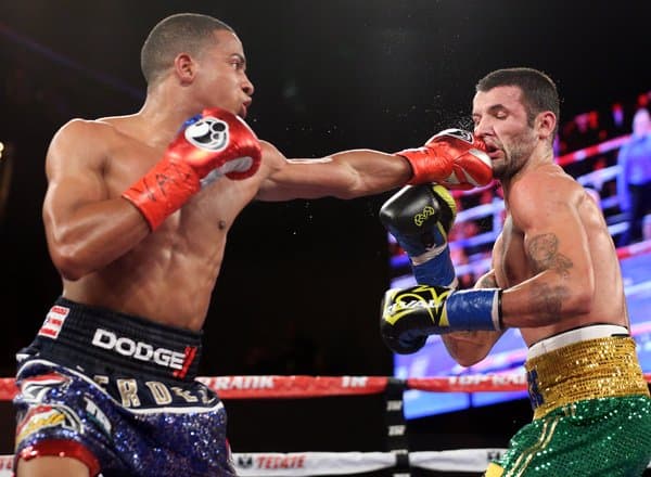 Félix 'Diamante' Verdejo derrotó a William Silva por decisión unánime