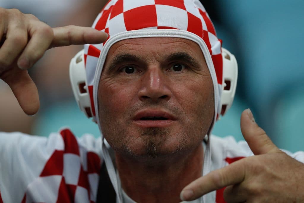 Los fanáticos le dieron un color especial a la fiesta del partido entre Rusia y Croacia por los cuartos de final del Mundial, en la búsqueda del último semifinalista del torneo.