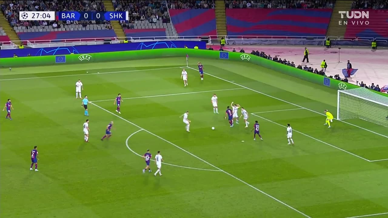 ¡GOL!  anota para FC Barcelona. Ferran Torres