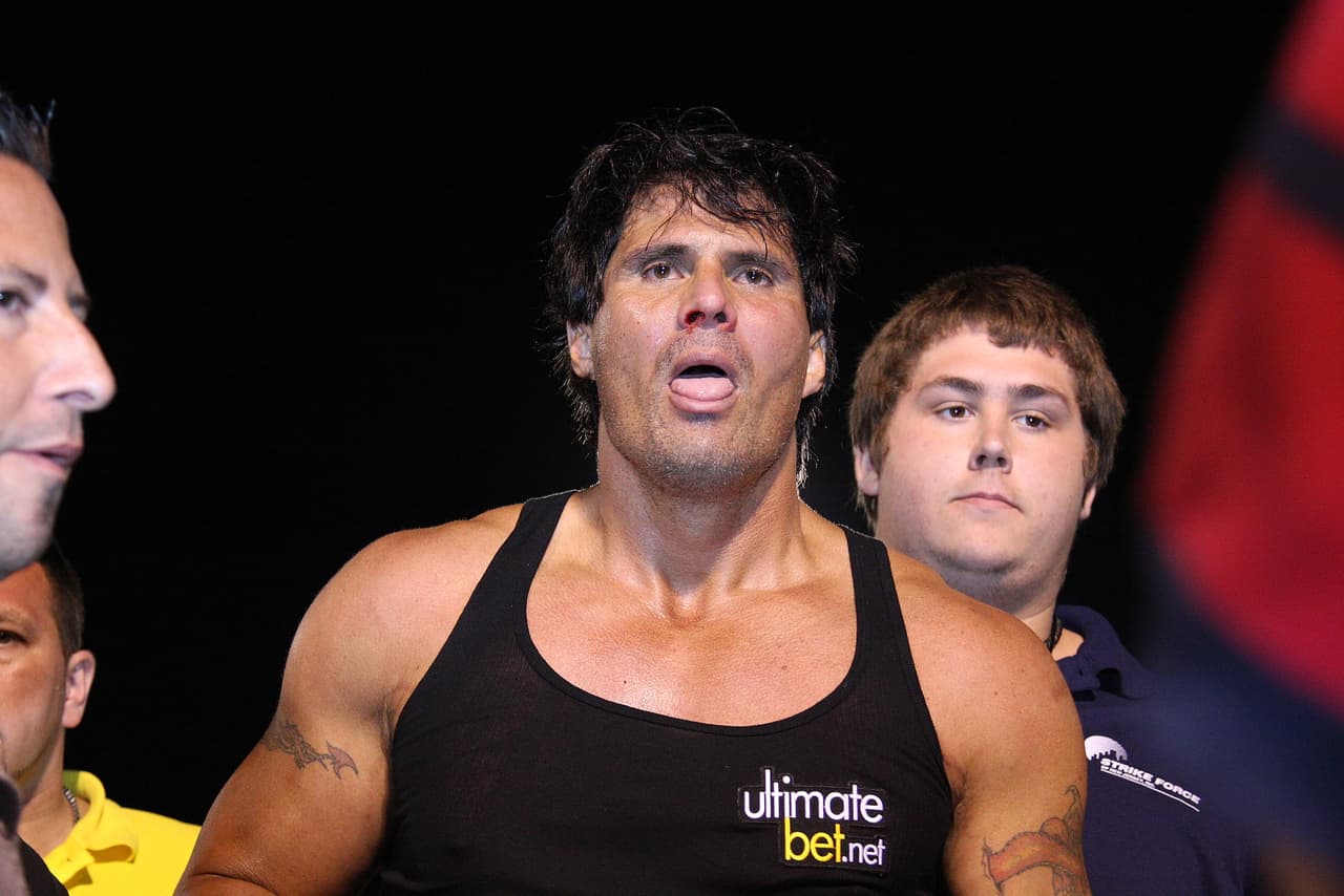 ATLANTIC CITY, NJ - JULY 12: Former MLB Player Jose Conseco gets knocked out by former NFL Player Vai Sikahema at 1:37 of the 1st round at Gary Barbera's War at the Shore July 12, 2008 in Atlantic City, New Jersey (Photo by Bill McCay/WireImage)