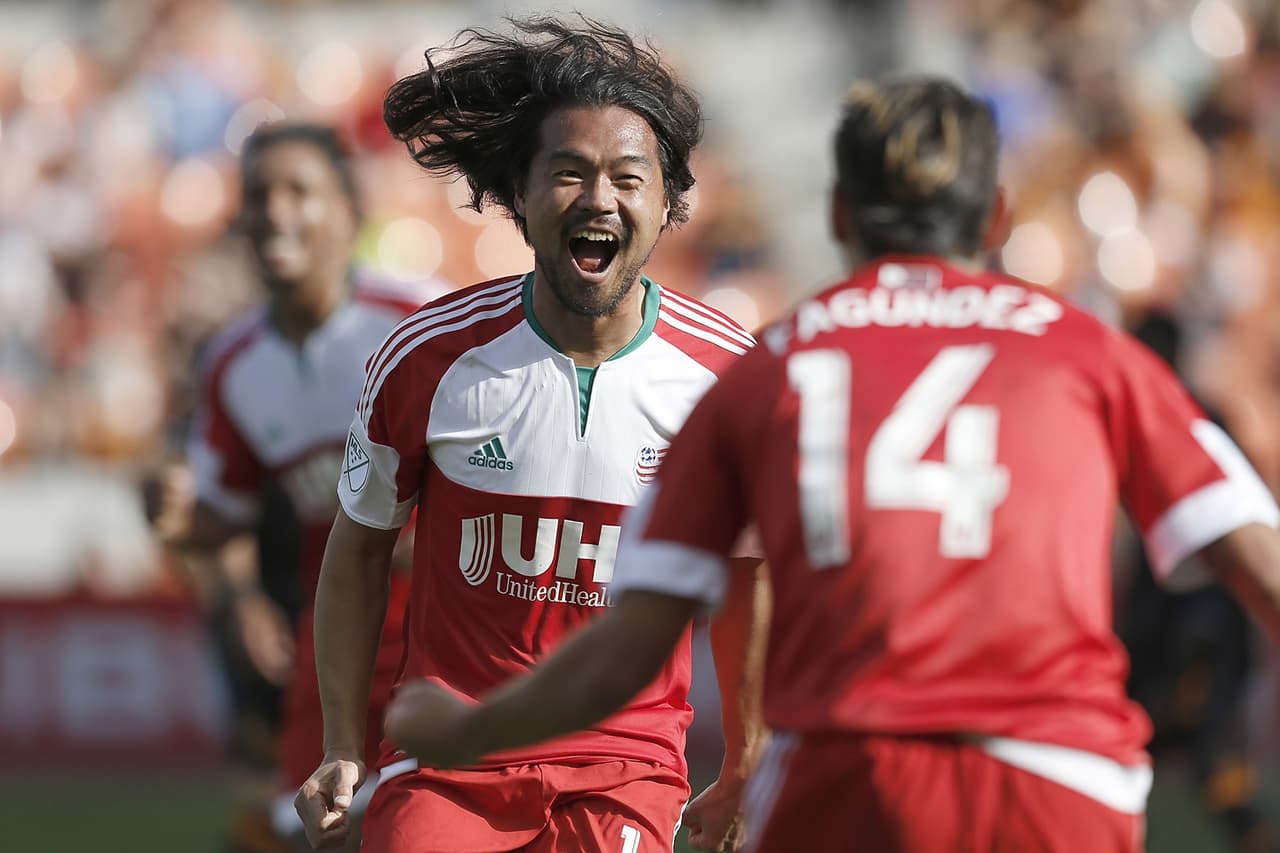 Pelos al viento: Nguyen y Fagundez, la sociedad creativa de los Revs.