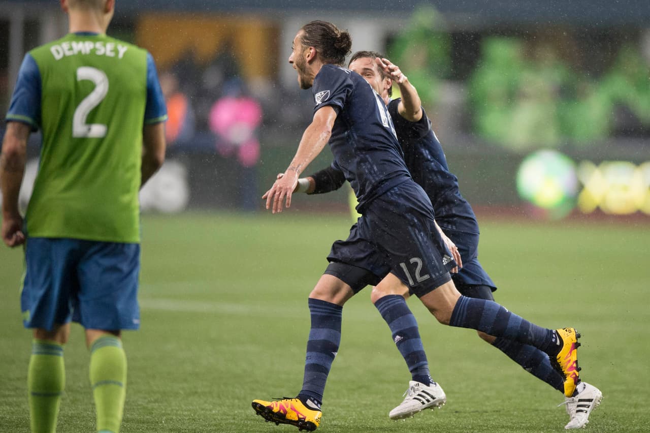 El porgués Nuno Coelho llegó para reforzar la defensa de Sporting Kansas City; en su debut le dio el gol del triunfo sobre los Sounders en Seattle.