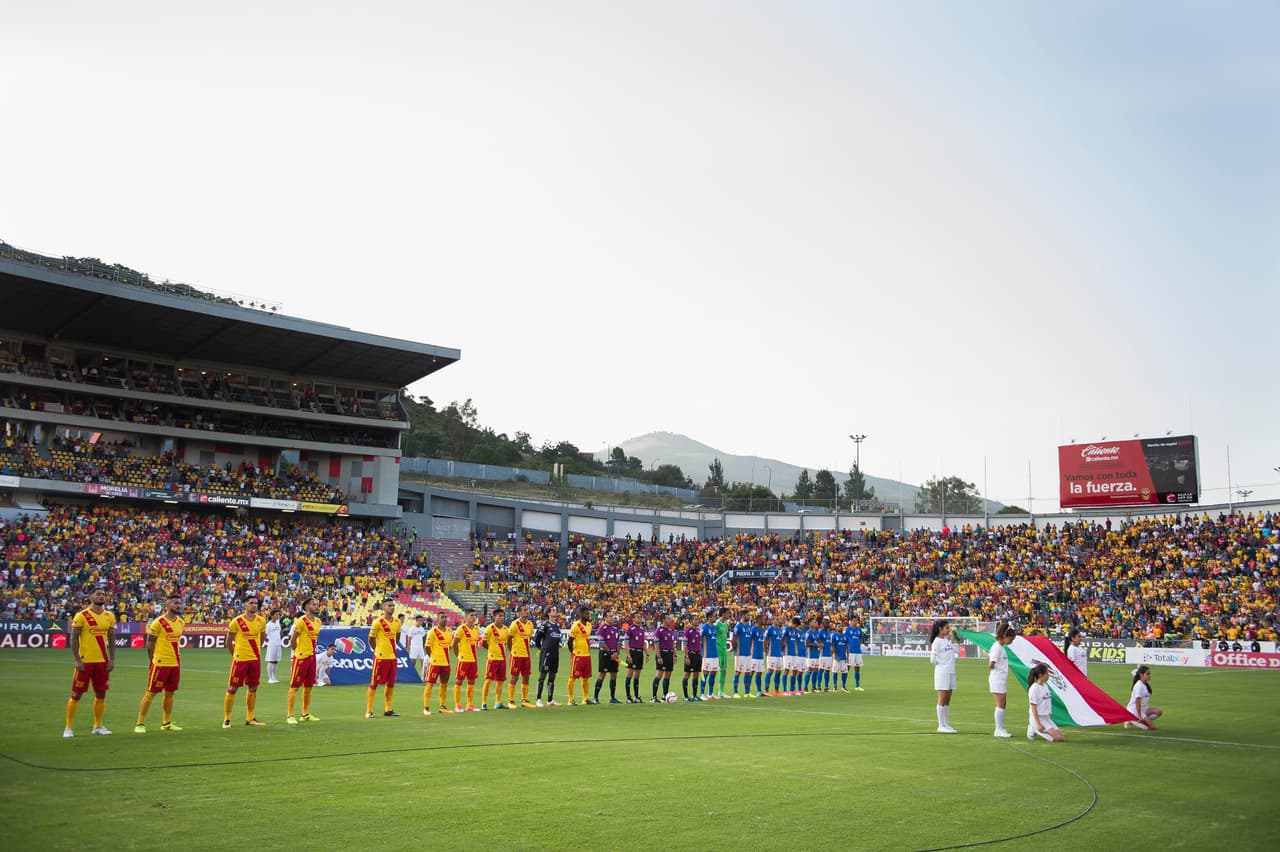 Estadio José María Morelos y Pavón: 25,287 espectadores