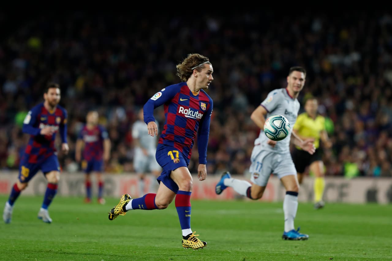 El Barcelona venció al Levante 2-1 con doblete de Ansu Fati, que consiguió un nuevo récord: el jugador más joven en marcar dos goles en los 91 años de La Liga. El Barça llegó a 46 puntos y sigue debajo del Real Madrid.