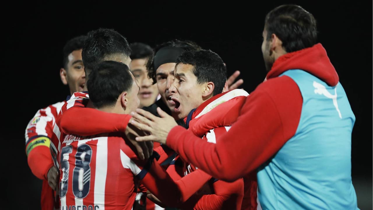 Canterano rojiblanco salva la noche de Chivas en Juárez 