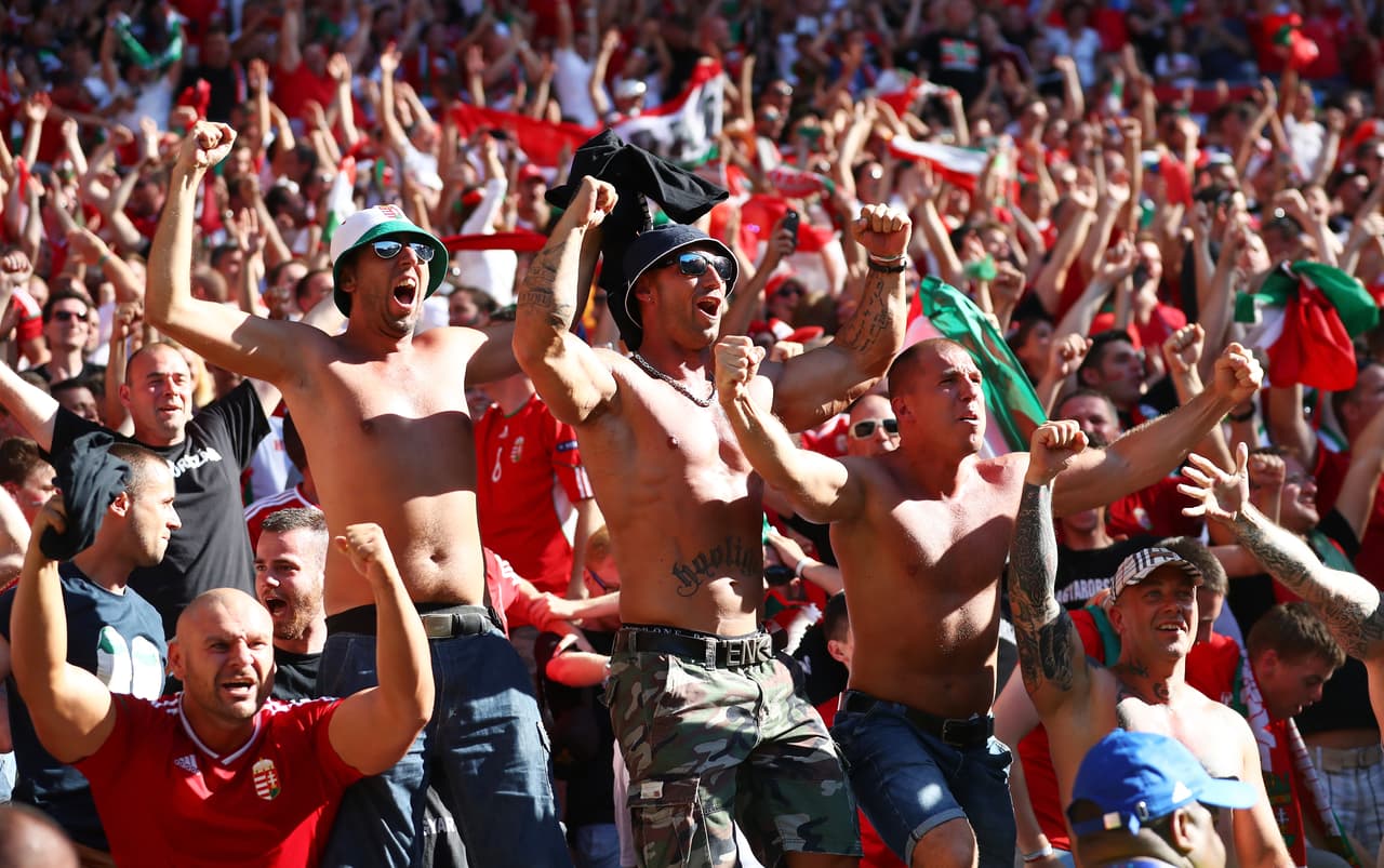 Los islandeses se enfrentaban a Austria, que también contó con el apoyo de sus seguidores.