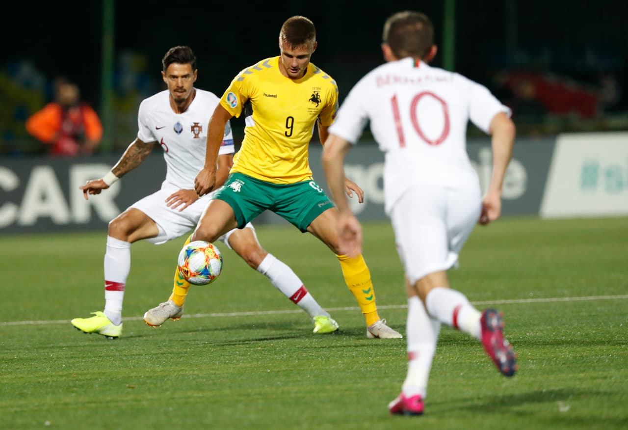 Lituania 1-5 Portugal