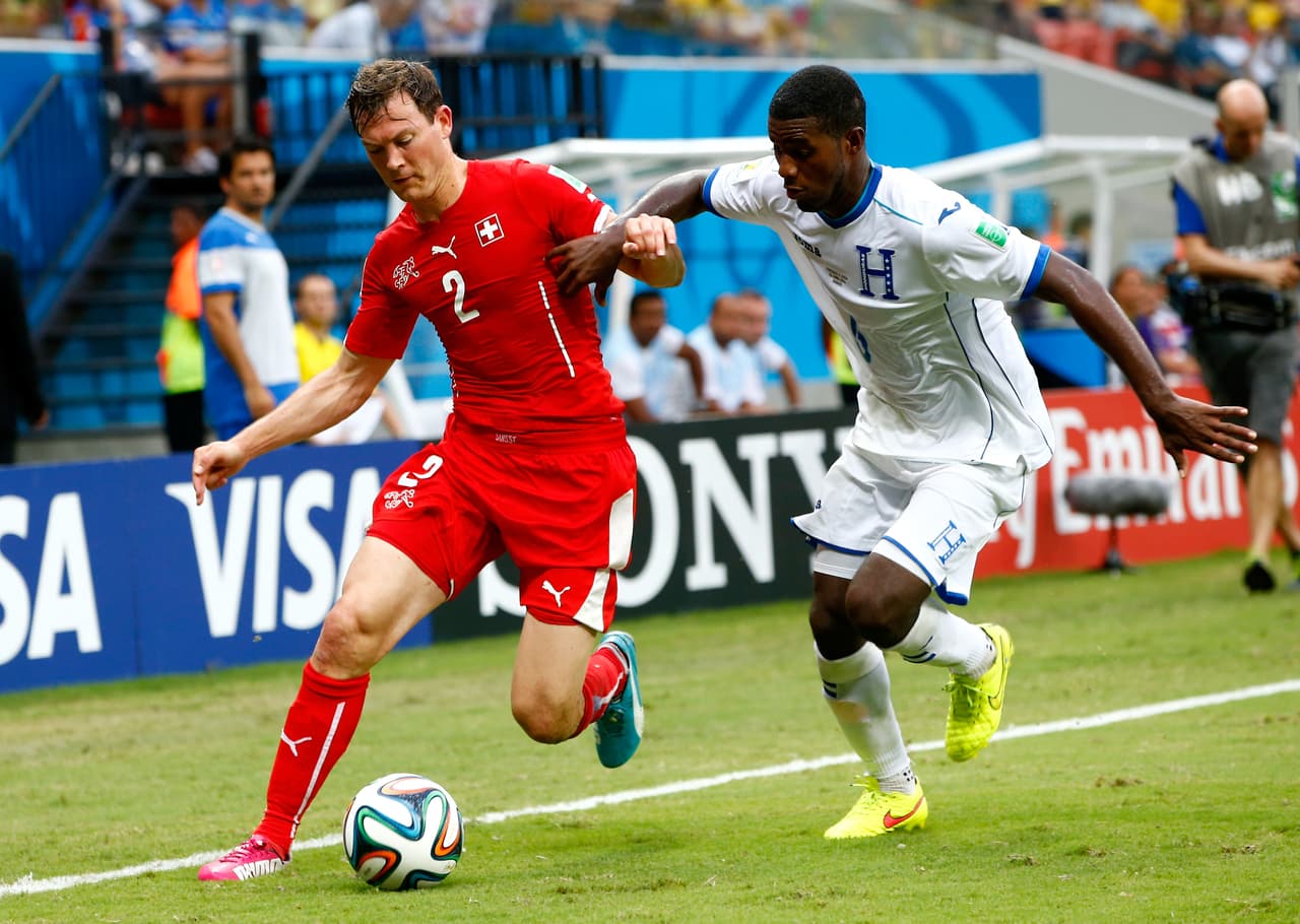 García fue mundialista con Honduras en 2014 y se retiró siendo jugador de Wigan, muy joven, como una de las figuras del deporte fallecidos en 2018 para recordar en el Día de los Muertos.