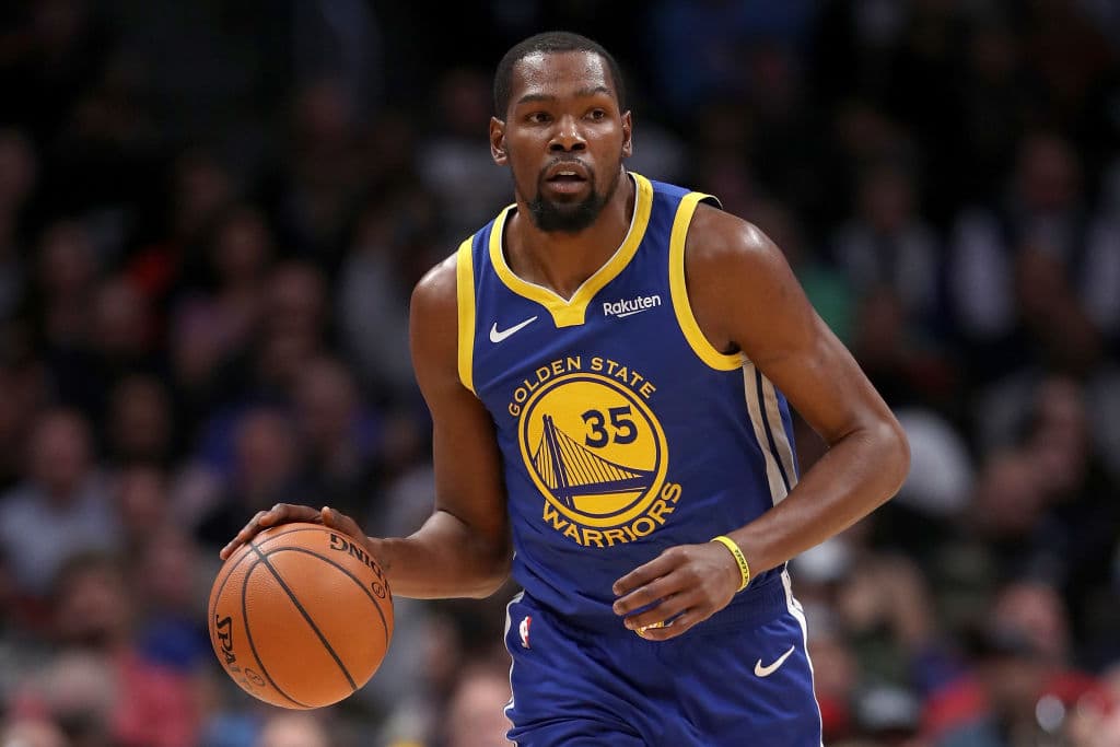 <b>9) Kevin Durant (Golden State Warriors)</b>. 2,432,134.