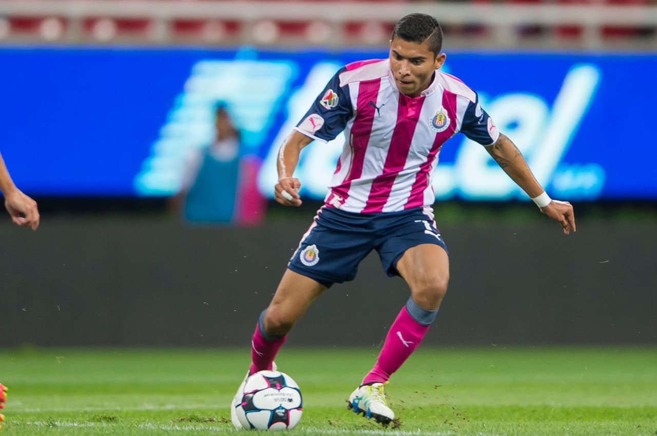 Orbelín Pineda estaría en la mira del Manchester City