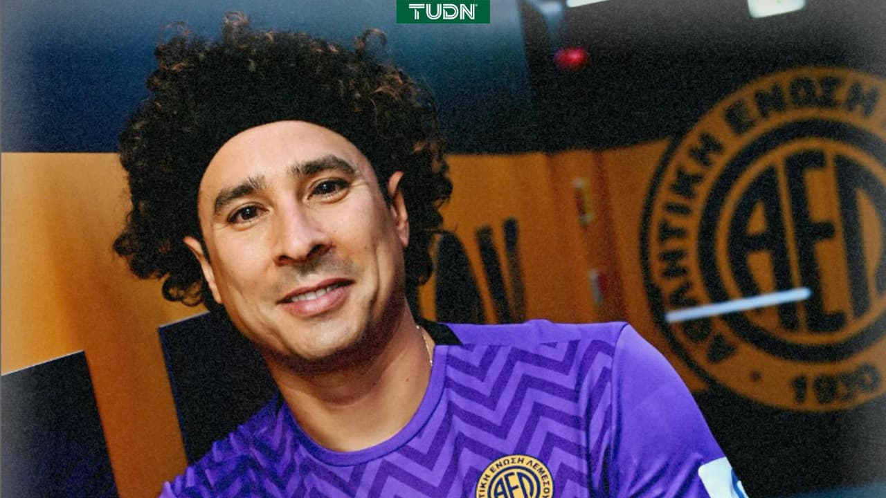 ¡Clase pura! Ochoa luce por primera vez la piel del Limassol