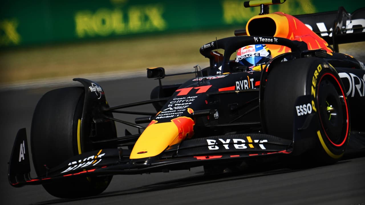 Checo Pérez remonta en Silverstone para subir a su podio 21