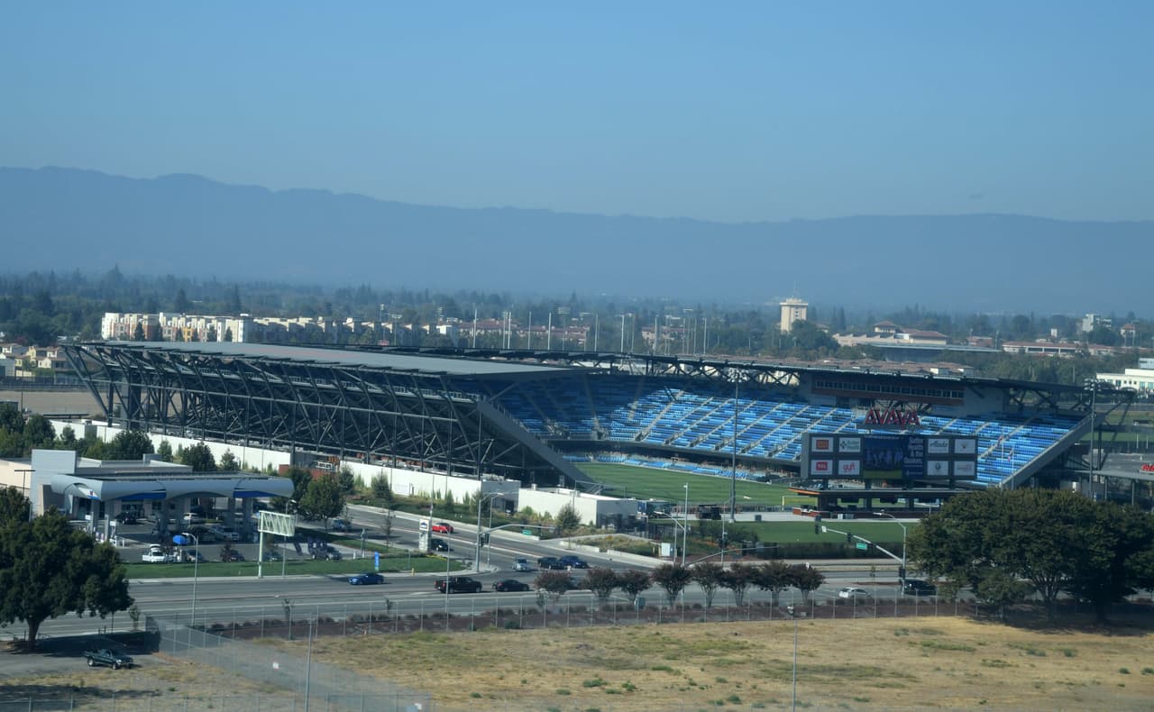 El Avaya Stadium sienta a 18,000 aficionados de los San Jose Earthquakes.
