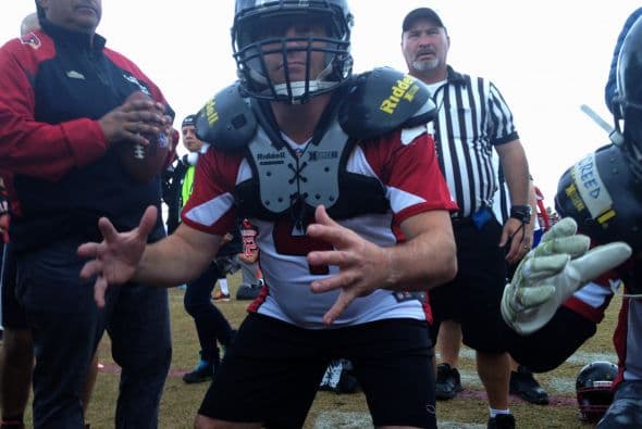 Miguel 'Piojo' Herrera jugó 'Tocho Bandera' en Phoenix como parte del programa de NFL ,'Play 60', el DT por un momento se convirtió en coach y se olvidó del soccer. 