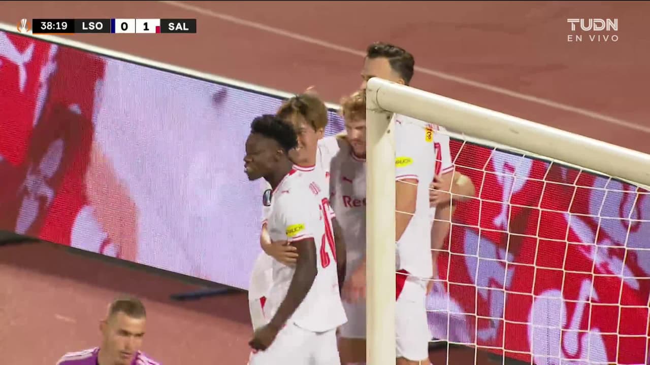 ¡GOL!  anota para FC Red Bull Salzburg. Haris Tabakovic