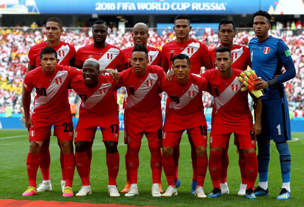 En el último partido de la fase de grupos en Sochi, la selección del Perú se despidió de Rusia 2018 con una buena victoria por 2-0 sobre Australia.