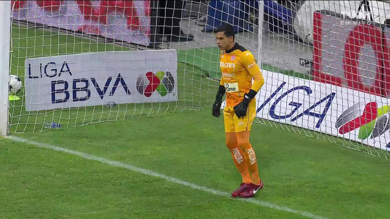 ¡GOOOL! Adrián Aldrete anota para Cruz Azul.