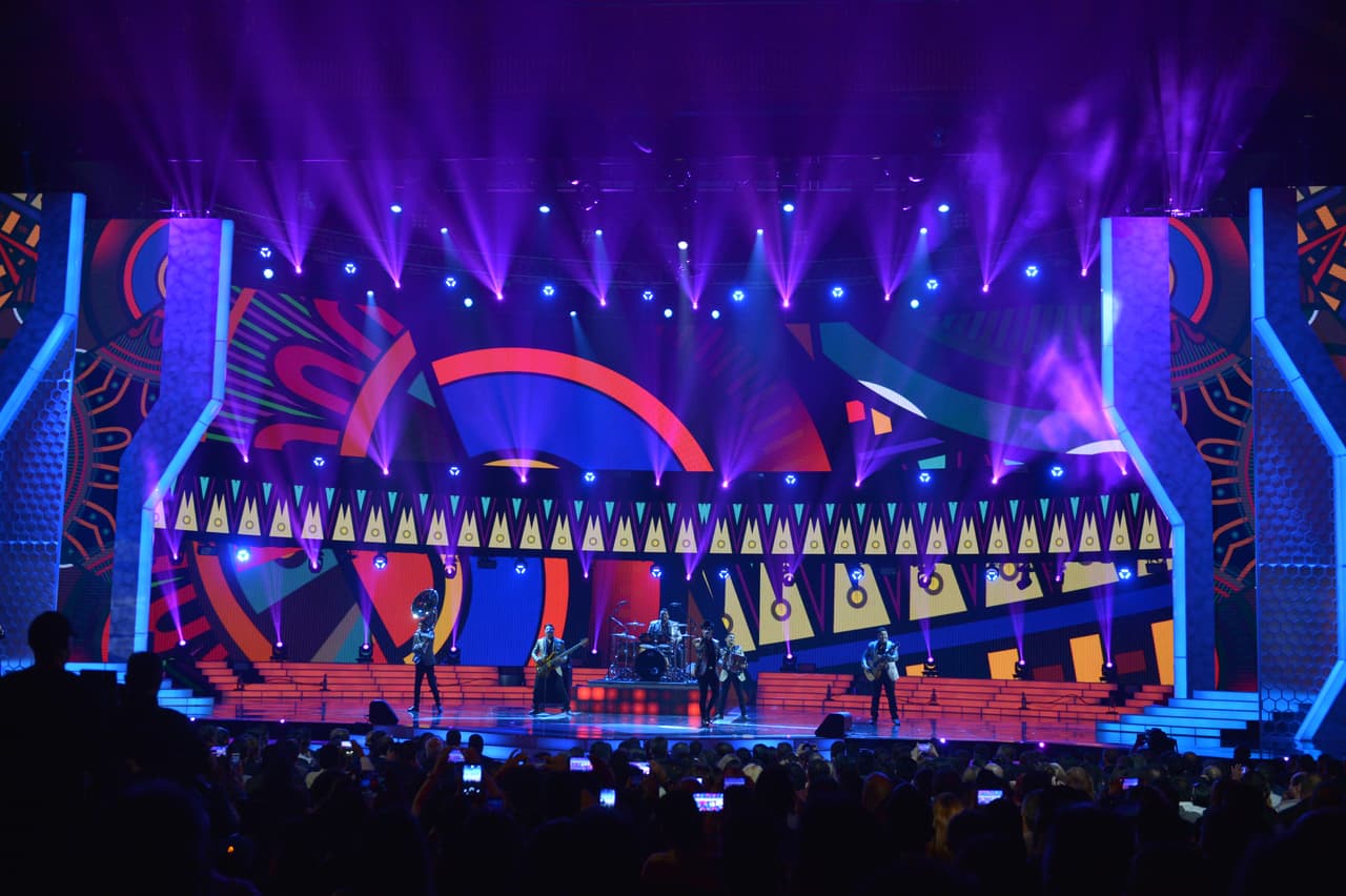 Lupillo Rivera tambiénn se hizo presente en la ceromonia.