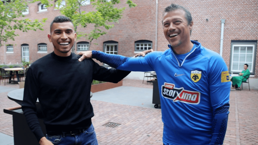 Orbelín Pineda reporta con el AEK Atenas para los exámenes médicos