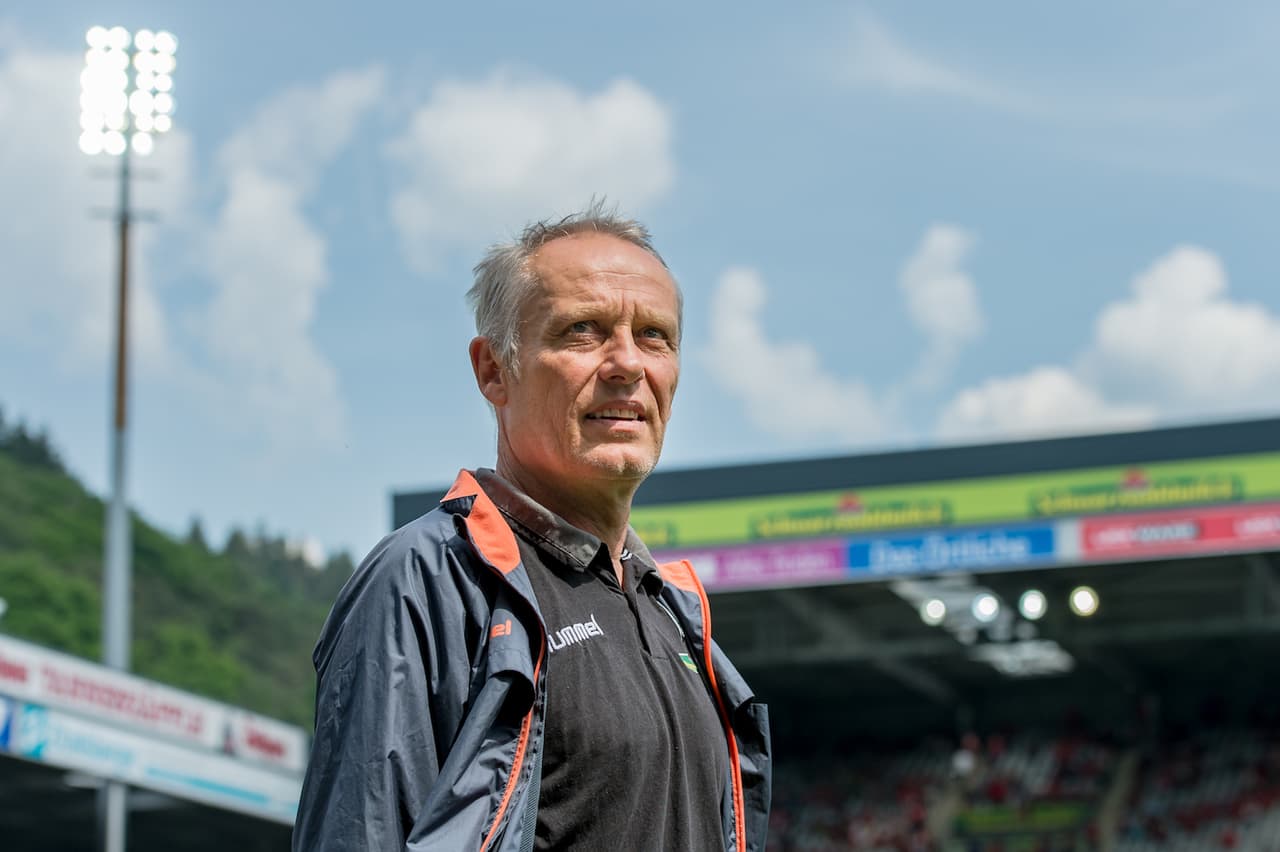 Aunque sufrió un descenso, regresó al equipo a la Bundesliga en el 2016 y además de llevarlo a dos ediciones de la UEFA Europa League 2013/2014 y 2017/2018.