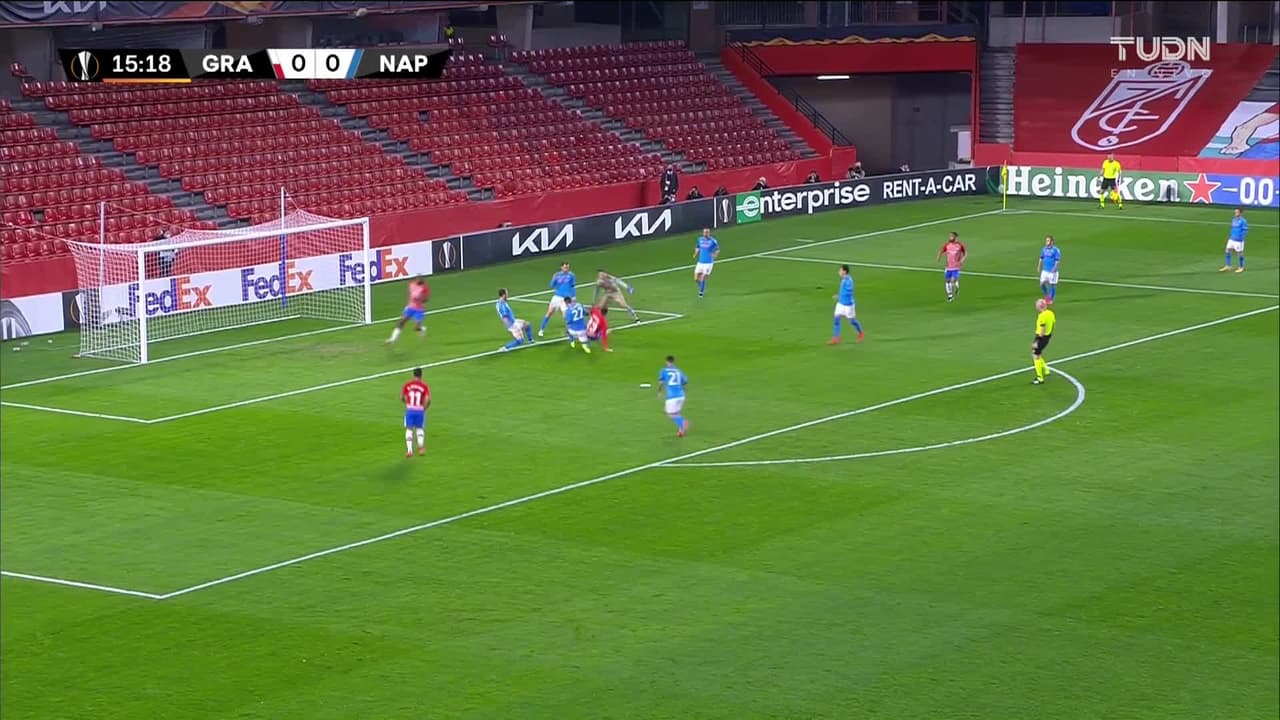 ¡TIRO ATAJADO! disparo por Dimitri Foulquier.