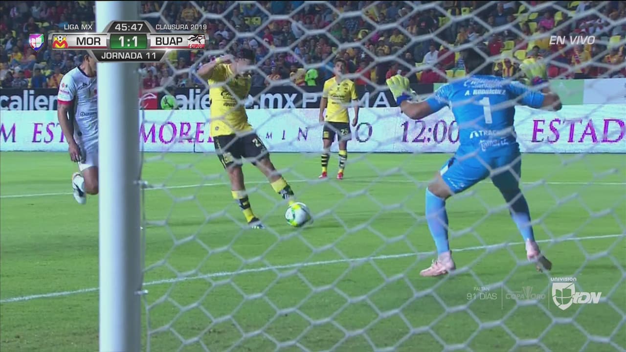 ¡Ferreira 'fusiló' a Rodríguez y llegó el empate de Monarcas!